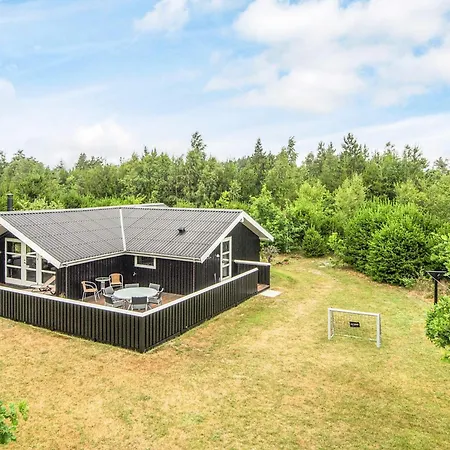 6 Person In Norre Nebel, Cleaning Included *